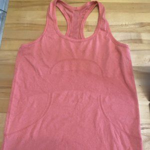 Lululemon Tank / Pink